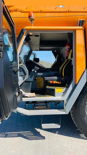 Usado 2010 LIEBHERR LTM 1130-5.1