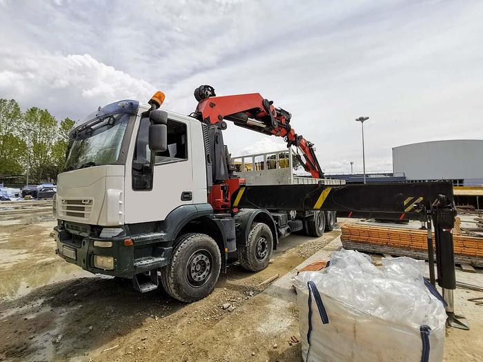 Usado PALFINGER PK 100002F + JIB SOBRE CAMIÓN IVECO