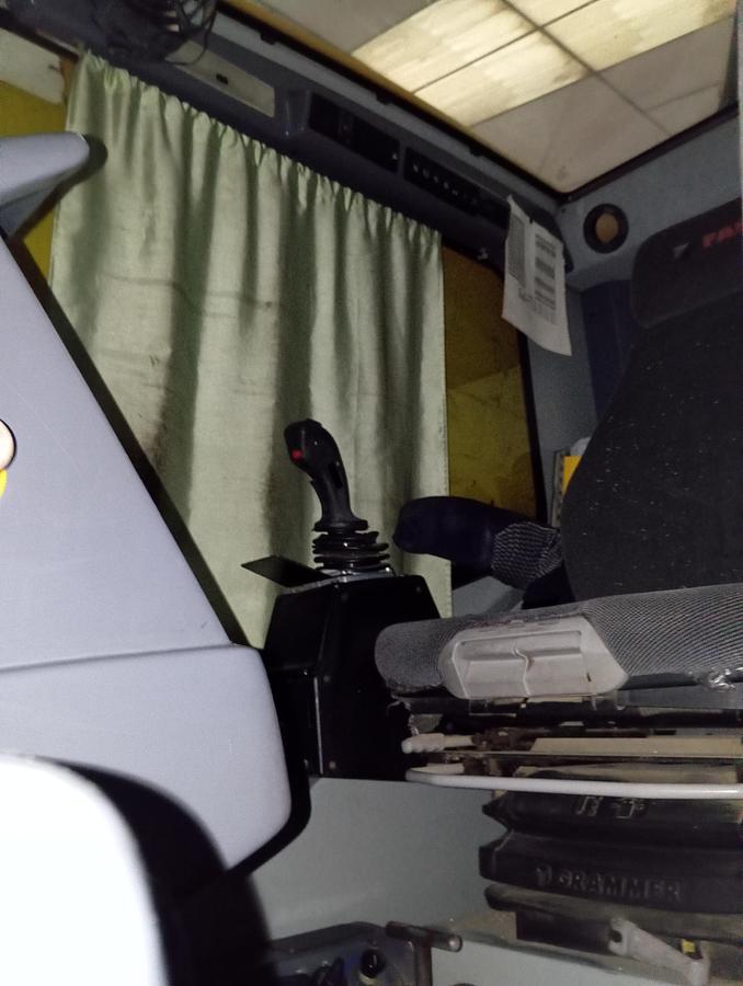 Usado FAUN ATF 65G-4