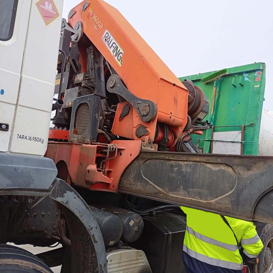 Usado 2002 PALFINGER PK 36002