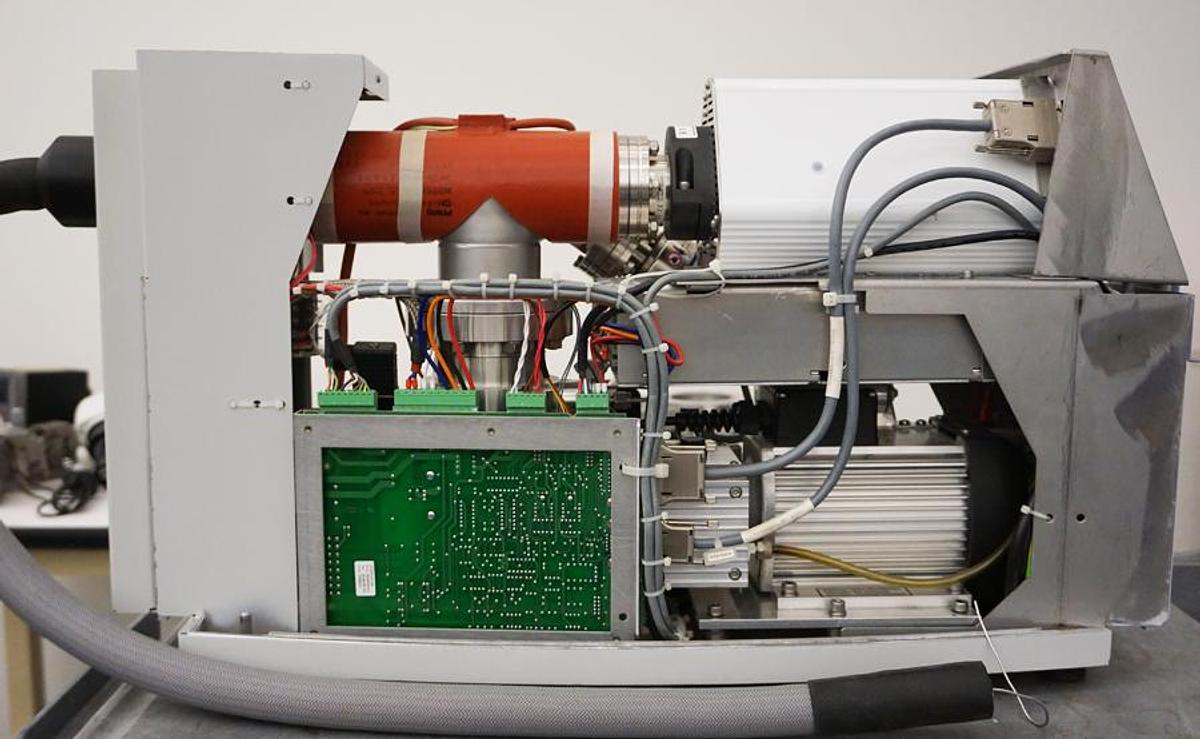 Refurbished Pfeiffer Omnistar GSD 300 O2 Benchtop Mass Spectrometer Gas Analyzer range 0-200amu