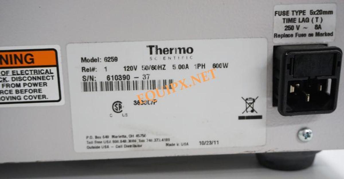 Used Thermo 6259-Cole Parmer vacuum oven 0.7 cu ft, max temp 220C, 110v