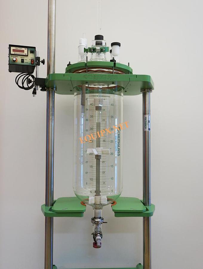 Used Chemglass 50 liter unjacketed reactor with stirring motor