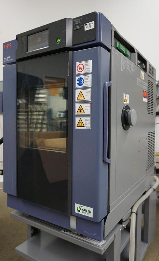 Refurbished 2015 Espec SH242 Benchtop Temerature and Humidity Chamber