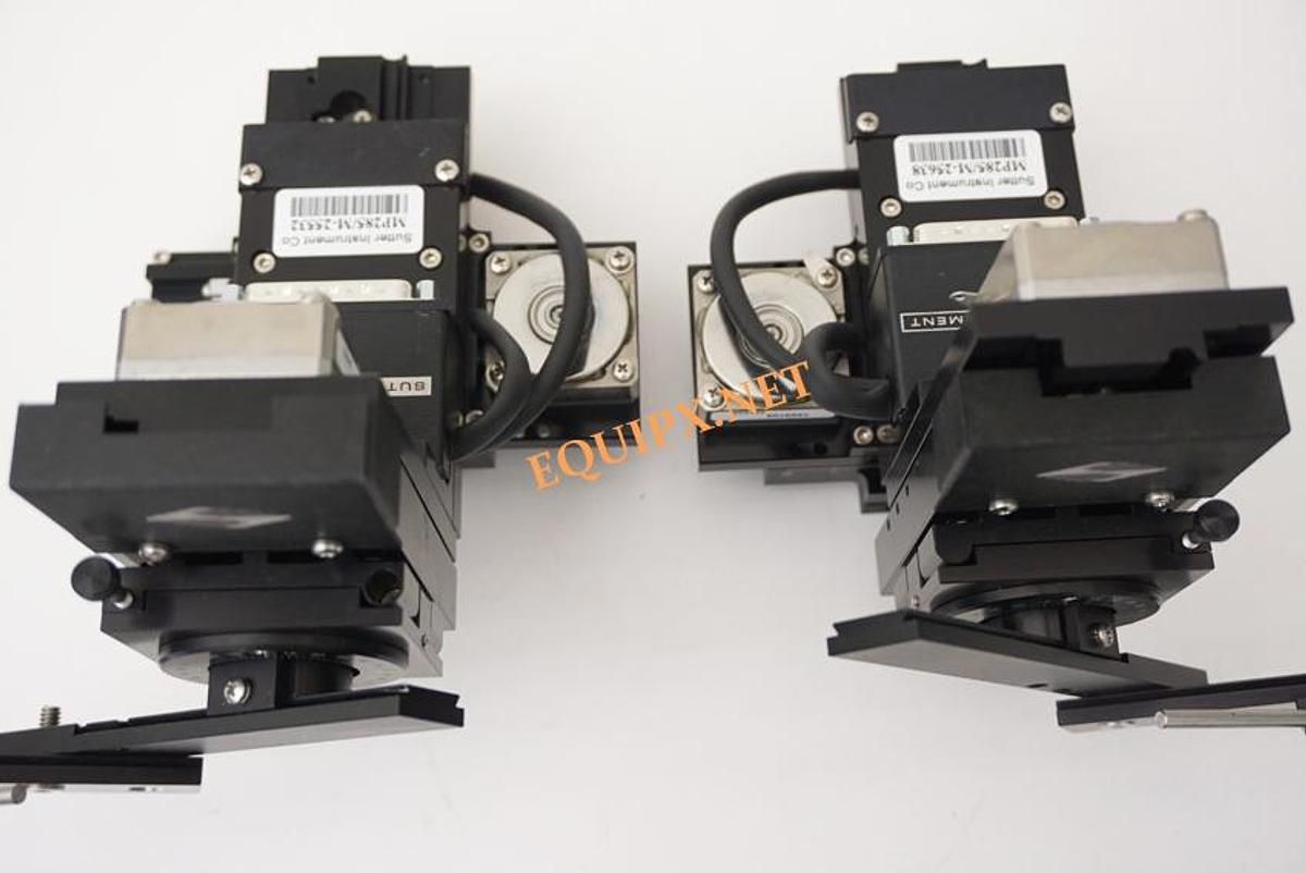 Used Sutter Instrument XenoWorks XWM-100 includes Left and Right 3-axis MP285 motorized micromanipulators with 1 XW-JOY Joystick controller