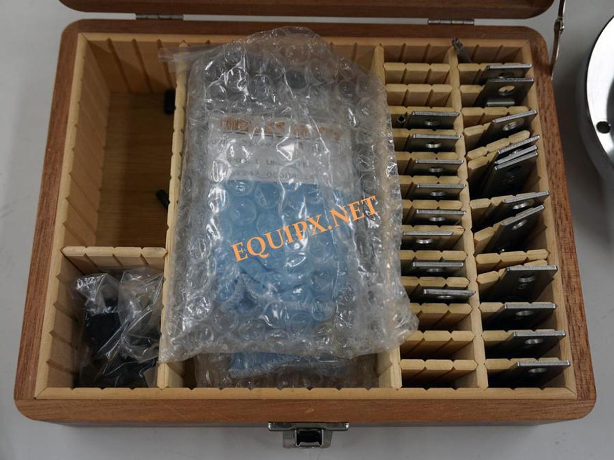 Used Rigaku 18KW UltraX Rotating anode with Cu and Co targets and turbo pump