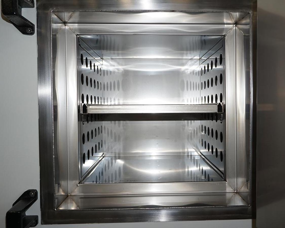 Refurbished TPS Blue M  DCI-146-B-F4T Inert gas oven max 350C with Watlow F4T Controller and Teledyne Trace Oxygen Analyzer