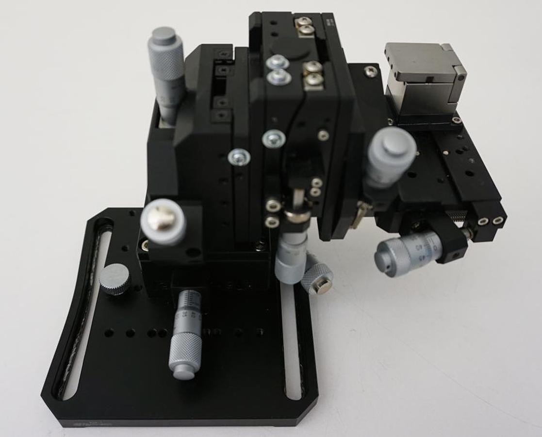 Preowned Suruga Seiki E2200B-L 6 axis Optical Alignment Stage