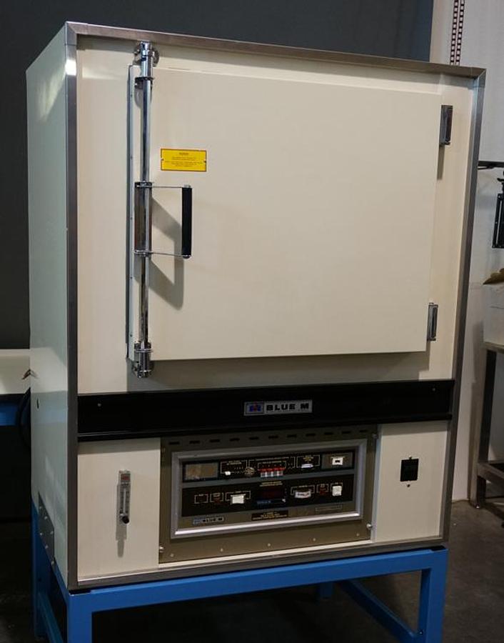 Used Blue M CRO7-256B/C forced air HEPA oven max temp 250C