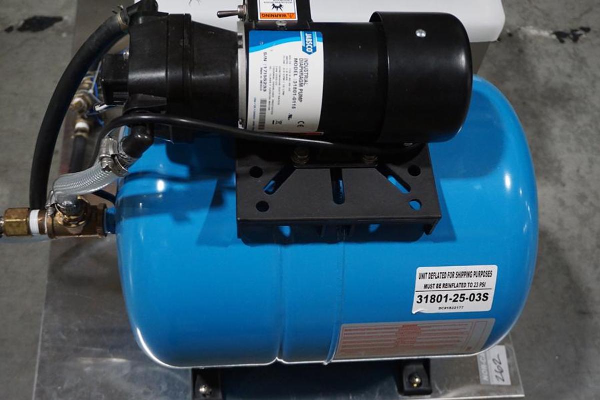 Refurbished 2018 Espec BTL-433 Temperature Humidity Chamber with Watlow F4T controller, -20C to 180C, 115vac