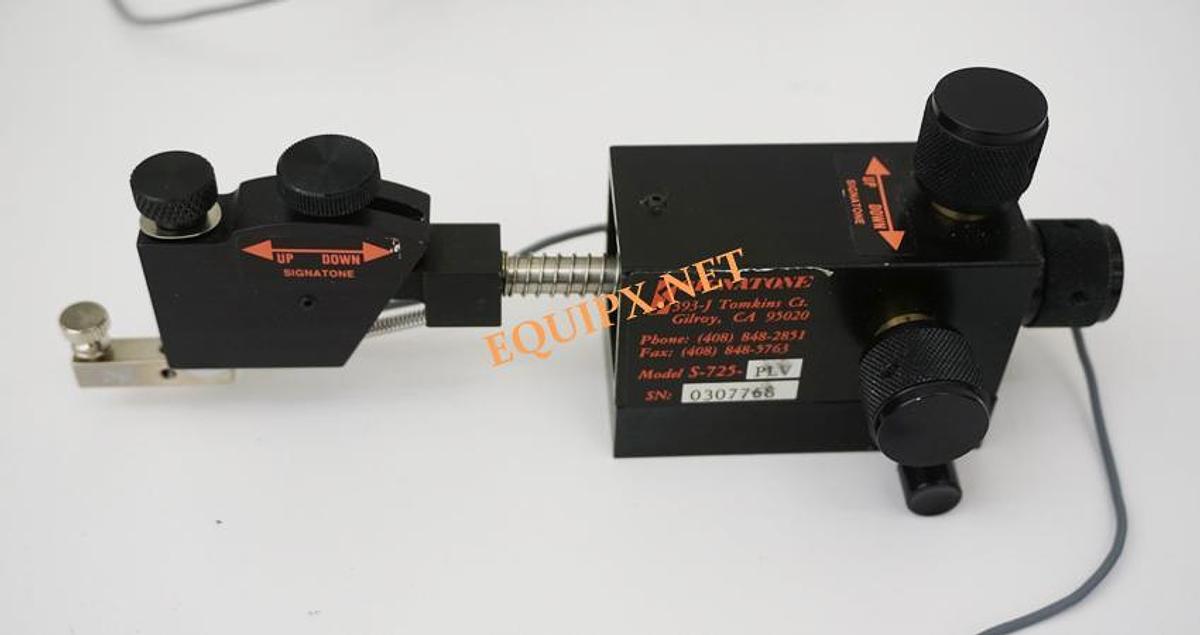 Used Signatone S725-PRV micropositioner with vacuum base and "P" pivot head
