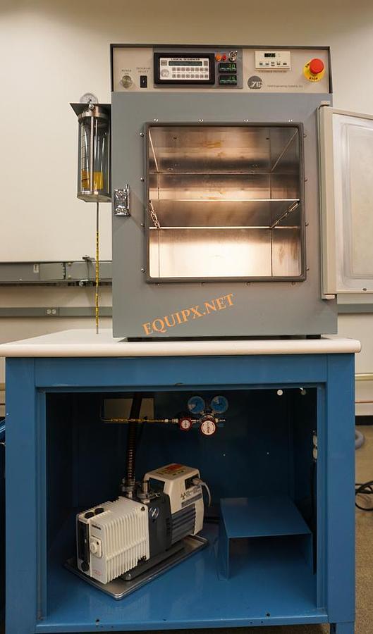 Used Yield Engineering Dual Function YES-58D HMDS and image reversal oven with Alcatel SD2010 pump and cabinet