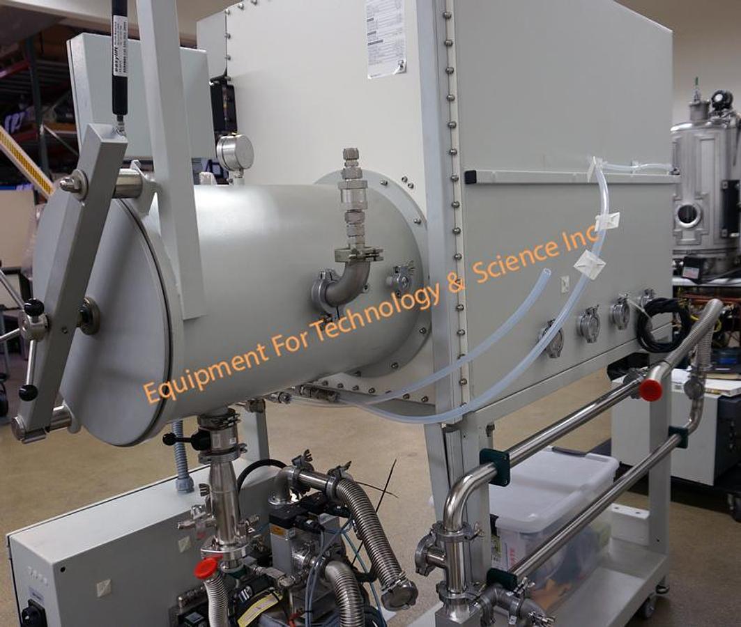 Used Mbraun Unilab glovebox with gas purifier, moisture and oxygen monitor