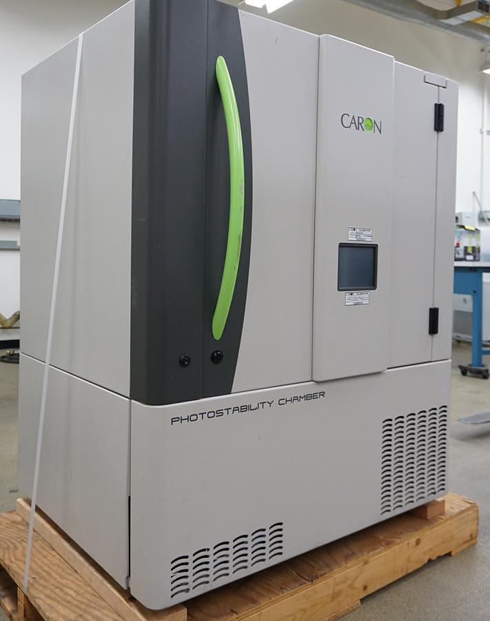 Refurbished Caron 6545-2 Photostability chamber with UVA-VIS light (dimmable), temperature, and humidity control- 10cuft interior volume 208-230V