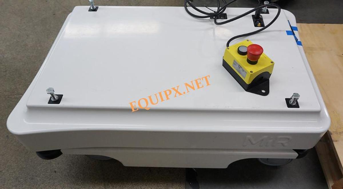 Used MIR 100 Mobile industrial robot (2018) with 110v MiRCharge