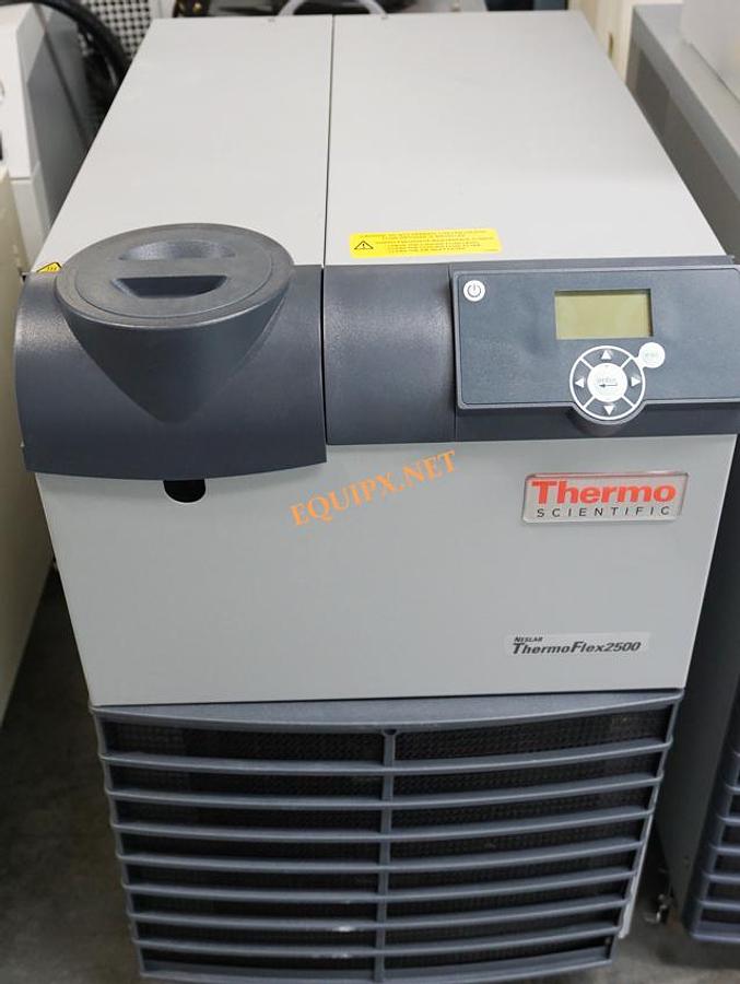 Used Thermo Fisher Thermoflex 2500W chiller with water cooled compressor
