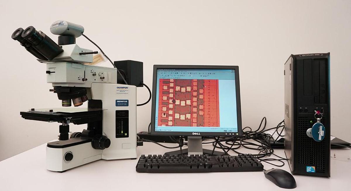 Refurbished Olympus BX51M inspection microscope with UIS 2 optical system, camera and PC