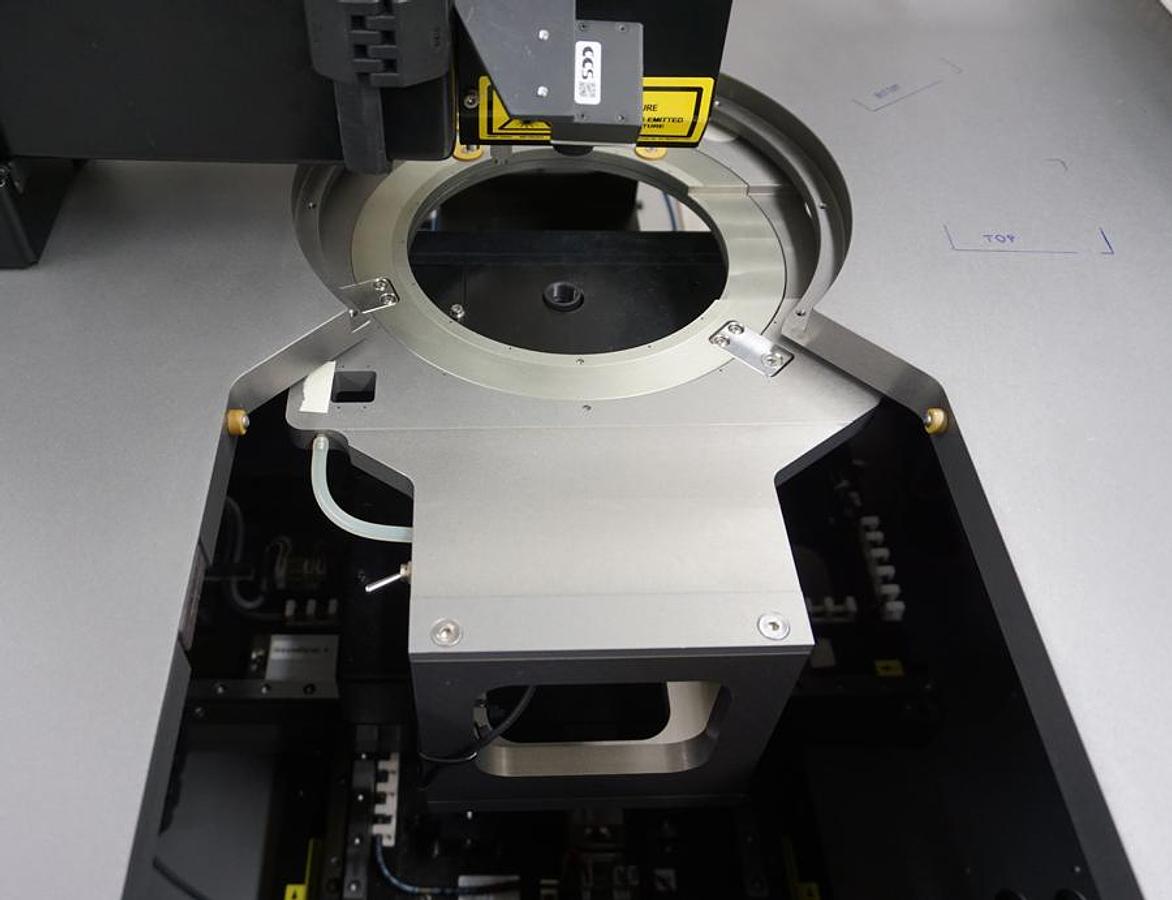 Used AixDBLI dual beam laser interferometer with Suss PA200DS Blueray dual sided prober for 150/200mm wafers