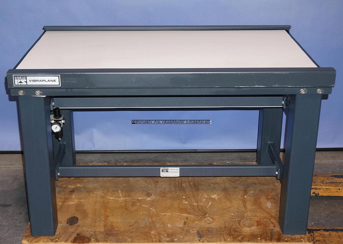 Used Kinetic Systems 1201-02-11 48x31 Vibration Isolation Table