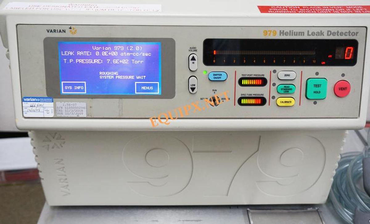 Used Varian 979 Leak detector