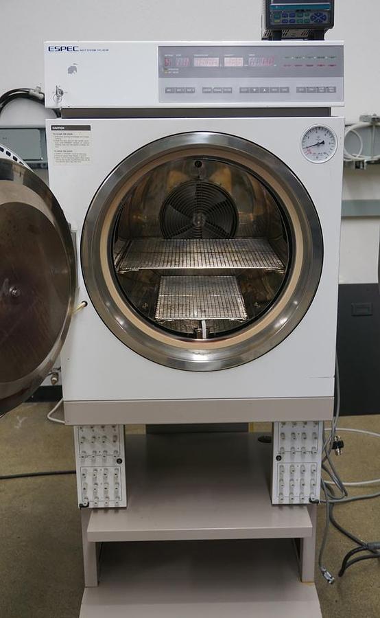 Used Espec TPC422 HAST chamber 15.5"dia x 17.7"deep