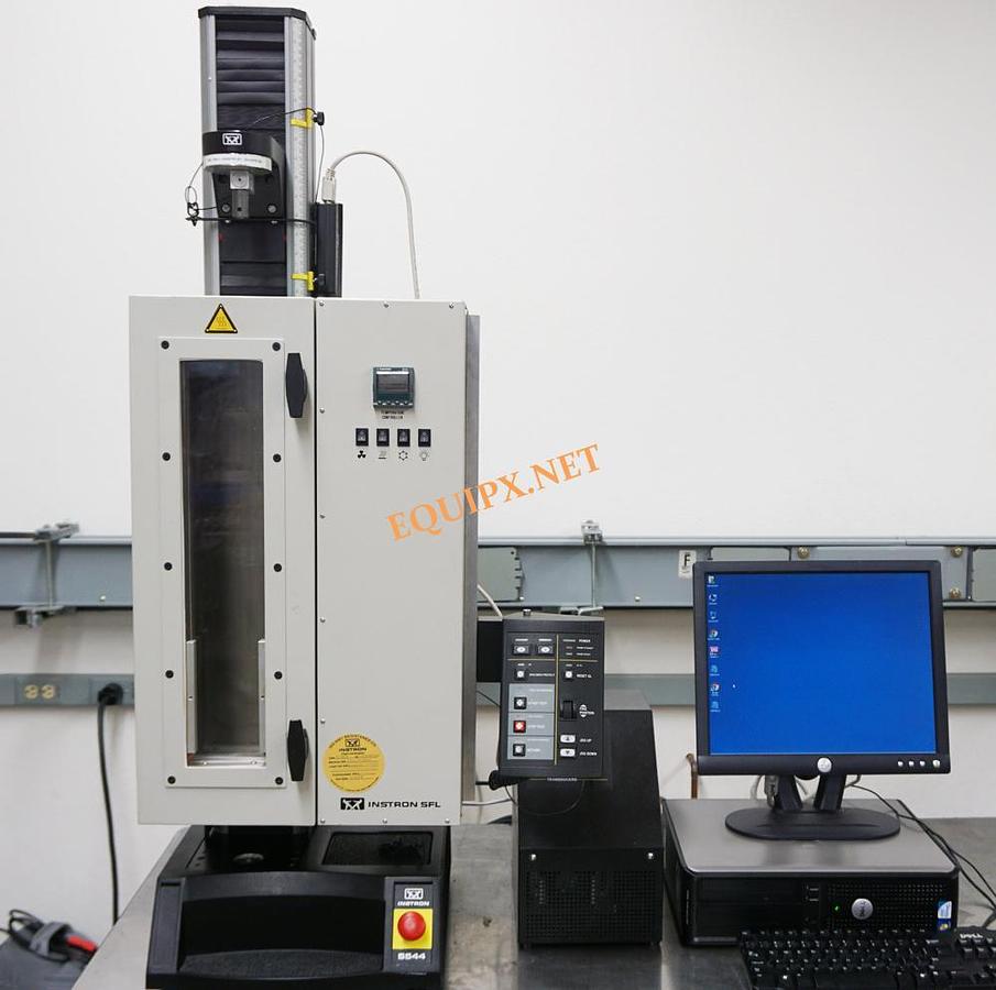 Used Instron 3119-403 temperature chamber for single column testing machines