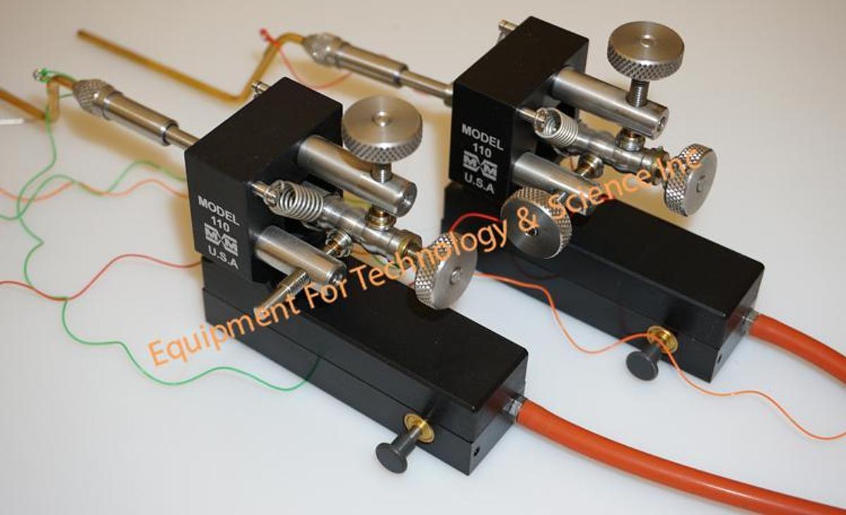 Used Micromanipulator 110/210 micropositioners with 10micron accuracy, vacuum base, and probe arm (NEW UNUSED)