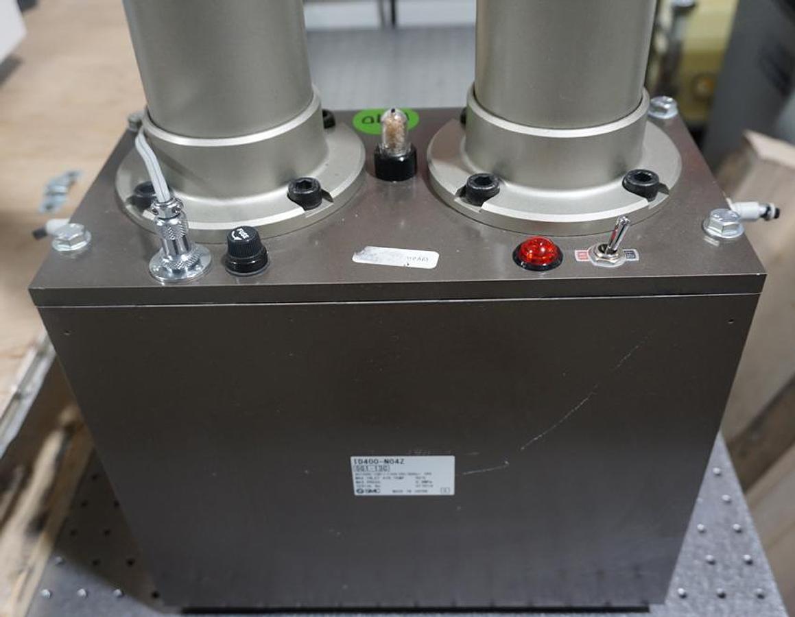 Used 2022 SMC ID400-N04Z Heatless Air Dryer