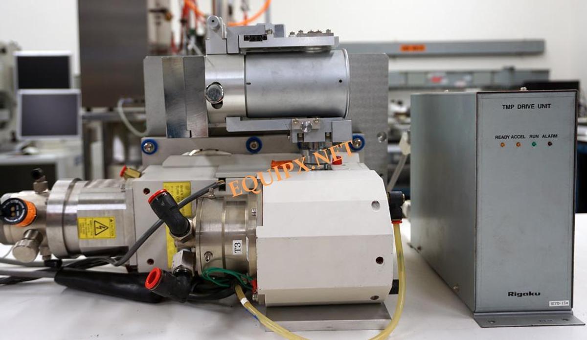 Used Rigaku 18KW UltraX Rotating anode with Cu and Co targets and turbo pump