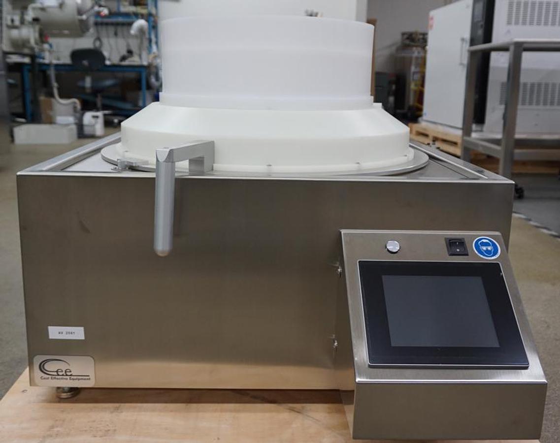 Refurbished CEE 300XD spray/puddle developer for substrates up to 300mm or 14x14