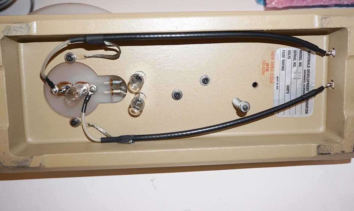 Used MDC 811-150 mercury probe with 150mm diameter platform and dark box