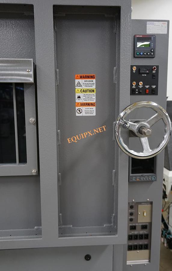 Used Espec EV21 Altitude chamber with Oerlikon SV25 vacuum pump (2008)