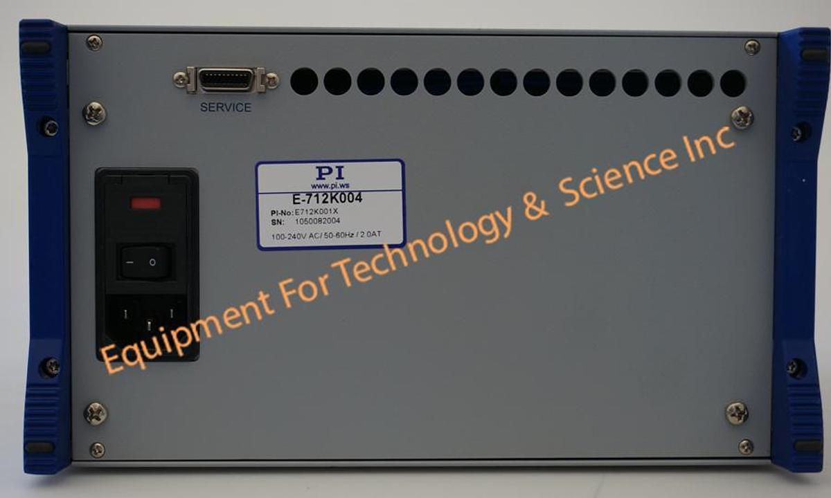 Used PI Physik E-712 digital piezo controller