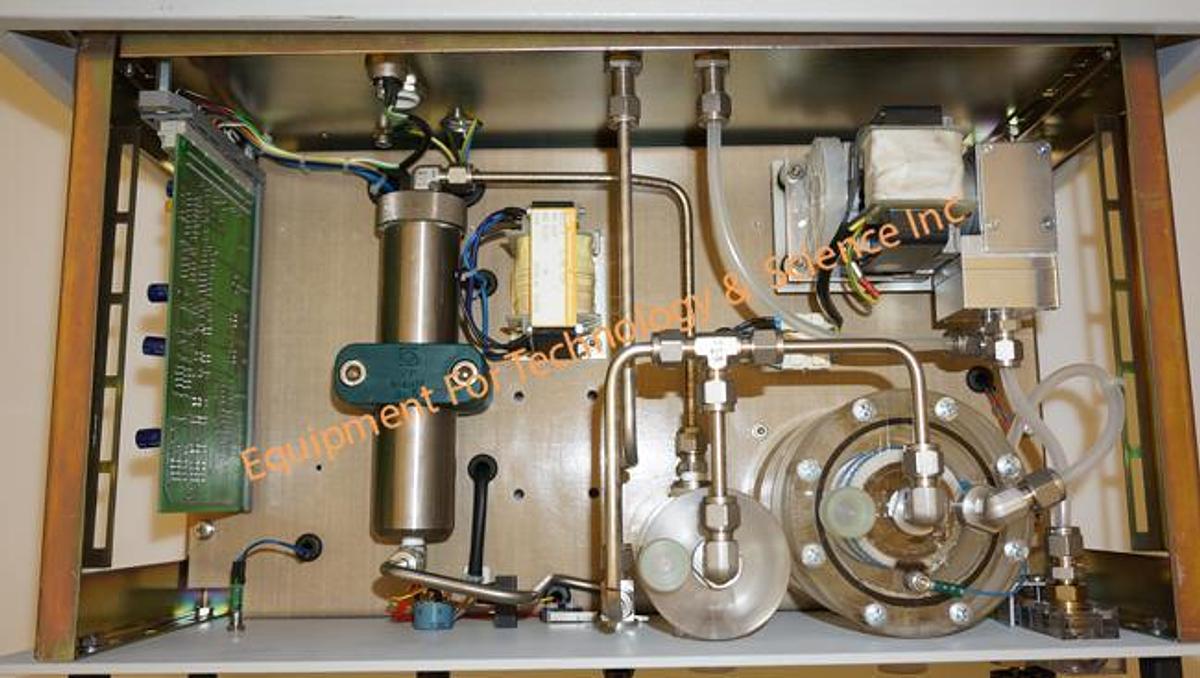 Used Mbraun Combi-Analyzer Oxygen monitor