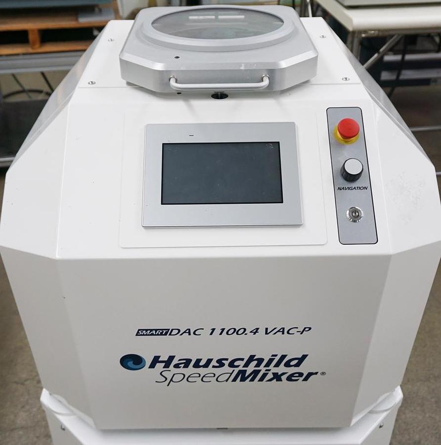 Used 2022 Hauschild Smart DAC 1100.4 VAC-P Planetary Speedmixer for Vacuum Degassing 1100grams material (2.8ltr)