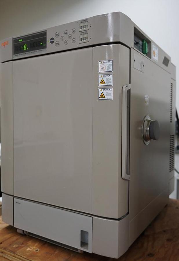Refurbished 2004 Espec SH-241 Temperature & Humidity Chamber 120v