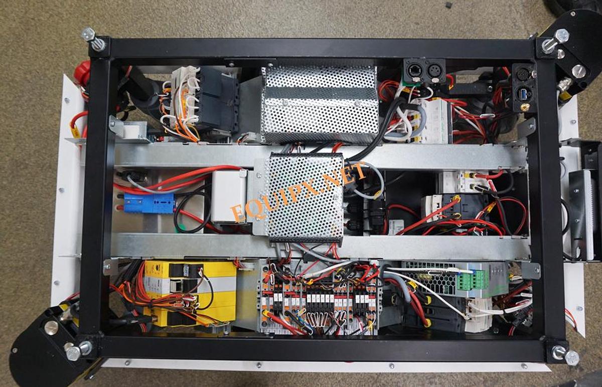 Used MIR 100 Mobile industrial robot (2018) with 110v MiRCharge