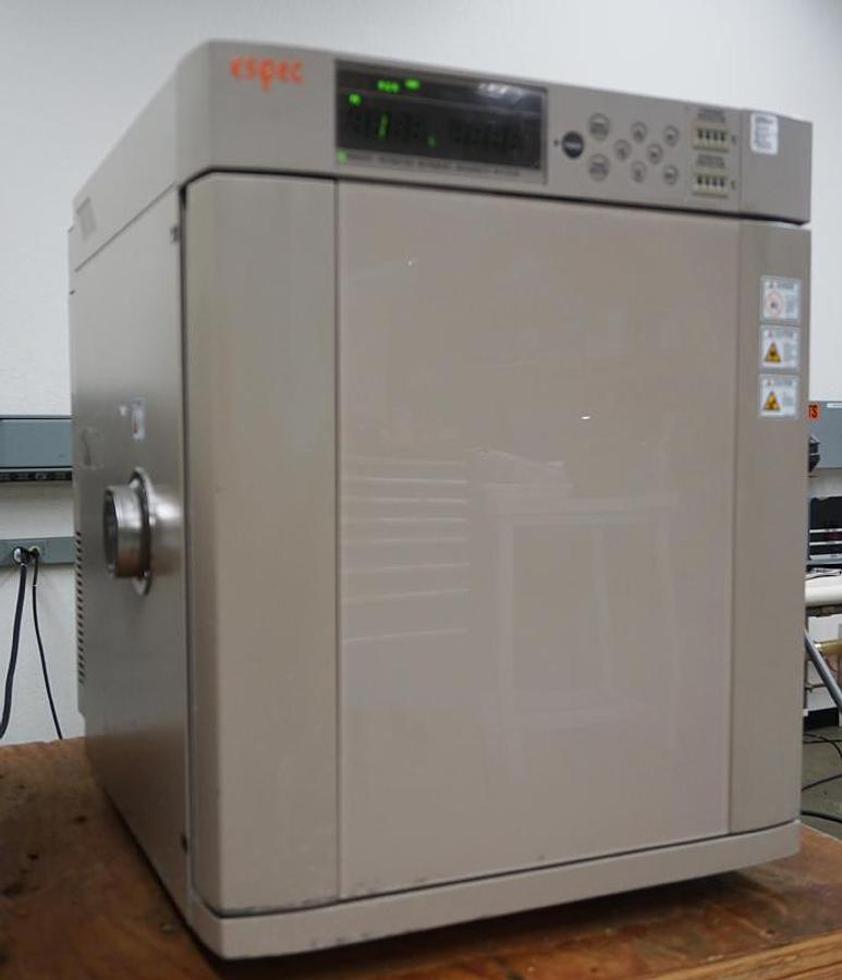 Refurbished 2004 Espec SU-221 Temperature Chamber 115v