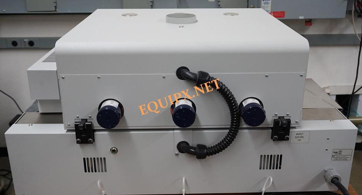 Used DDM NOVASTAR GOLD FLOW MODEL GF-12-HC-HT ON METAL STAND max temp 350C