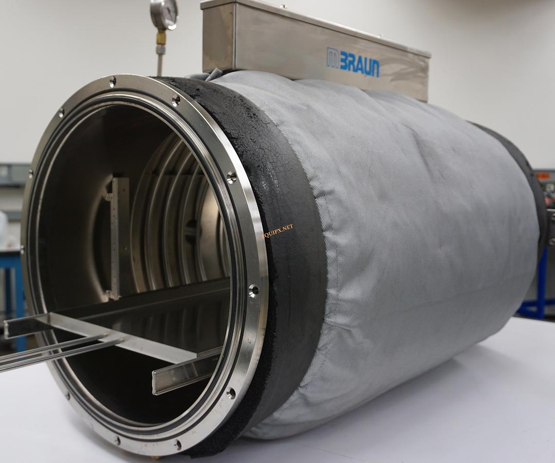 Used mbraun MB-VOH-250 vacuum oven, max 250C