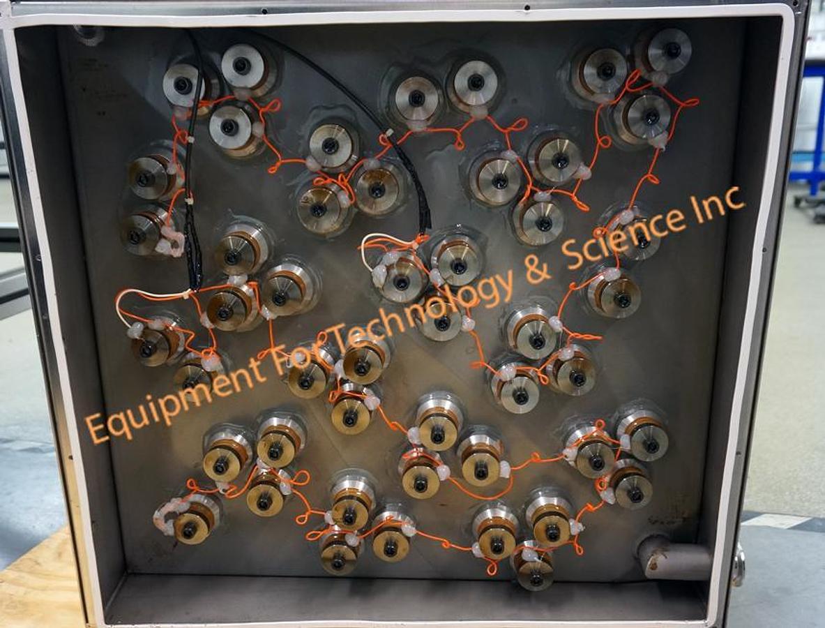 Used Blackstone-Ney ultrasonic cleaning system, 24x24x18 tank