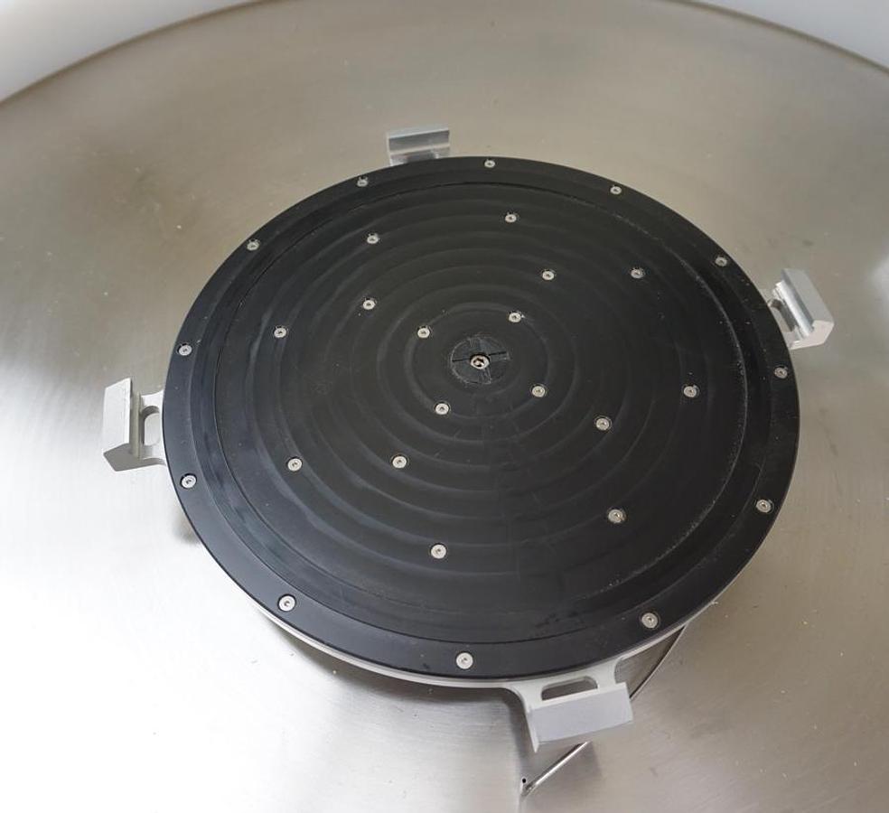 Preowned 2022 CEE 300XD spray/puddle developer for substrates 200-300mm or 14x14 substrates