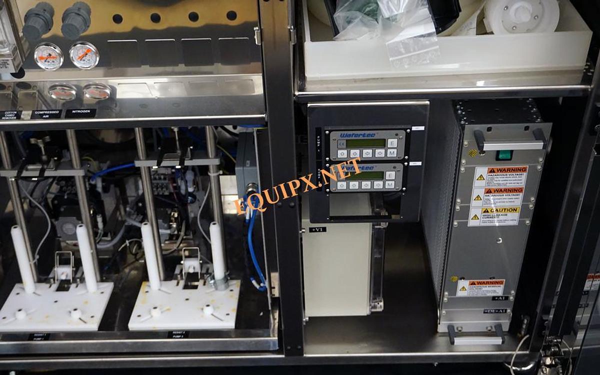 Used Suss Microtec Delta 80 Gyrset phtoresist coater with two dispense pumps