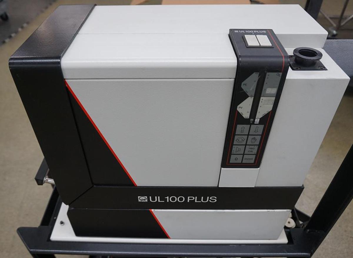 Refurbished Inficon UL100 Plus leak detector