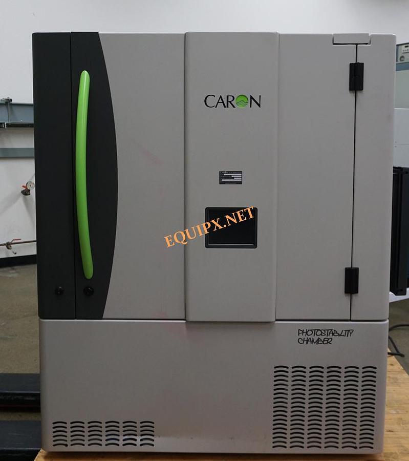 Used Caron 6540-1 Photostabiity test chamber