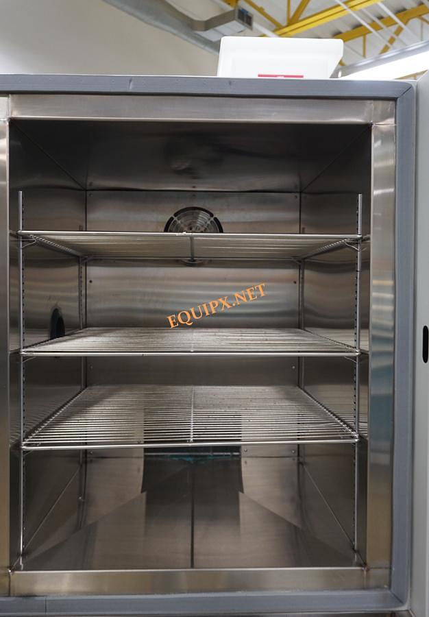 Used Associated Environmental LH10 Temperature and Humidity chamber