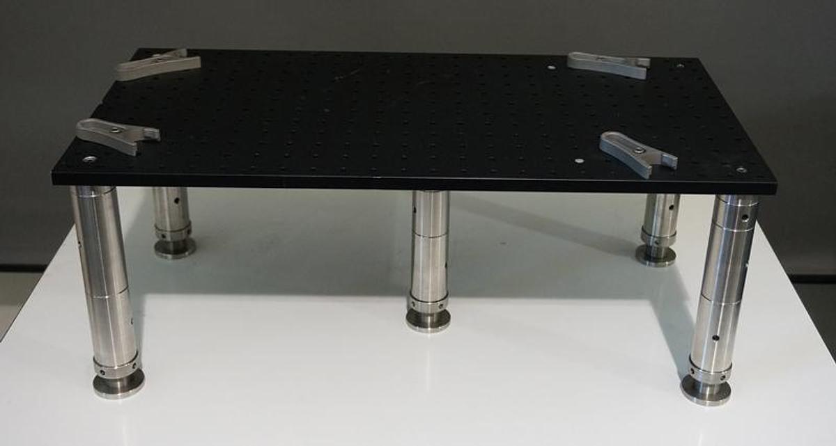 Used Thorlabs MB1224 12in x 24in solid aluminum breadboard with pedestal post system
