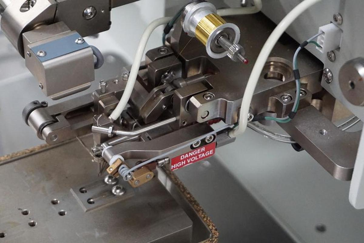 Used Westbond 4KE Semiautomatic convertible wire bonder