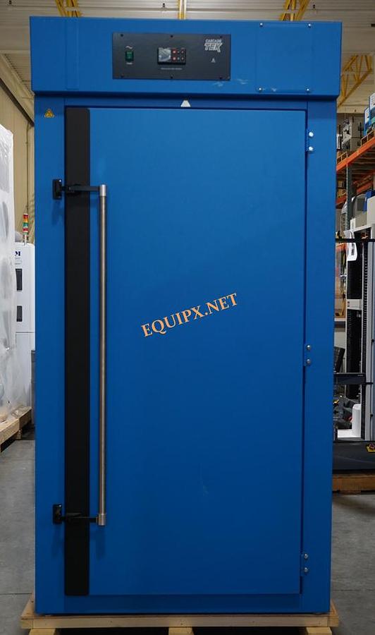 Used Cascade Tek TFO28 forced air oven 28 cu ft, max temp 306C 220v