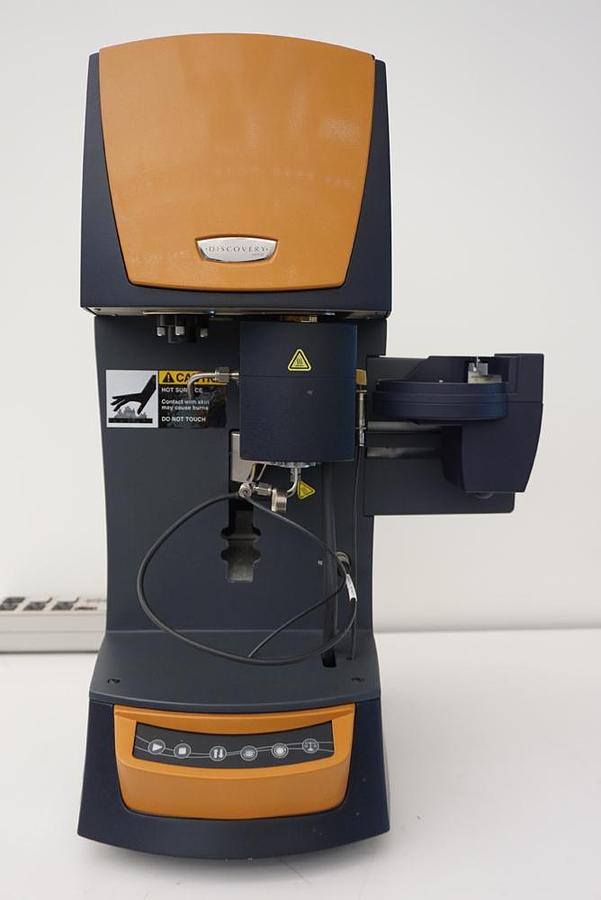 Preowned TA Instruments Discovery Series TGA1 Thermogravimetric Analyzer with 4 gas delivery